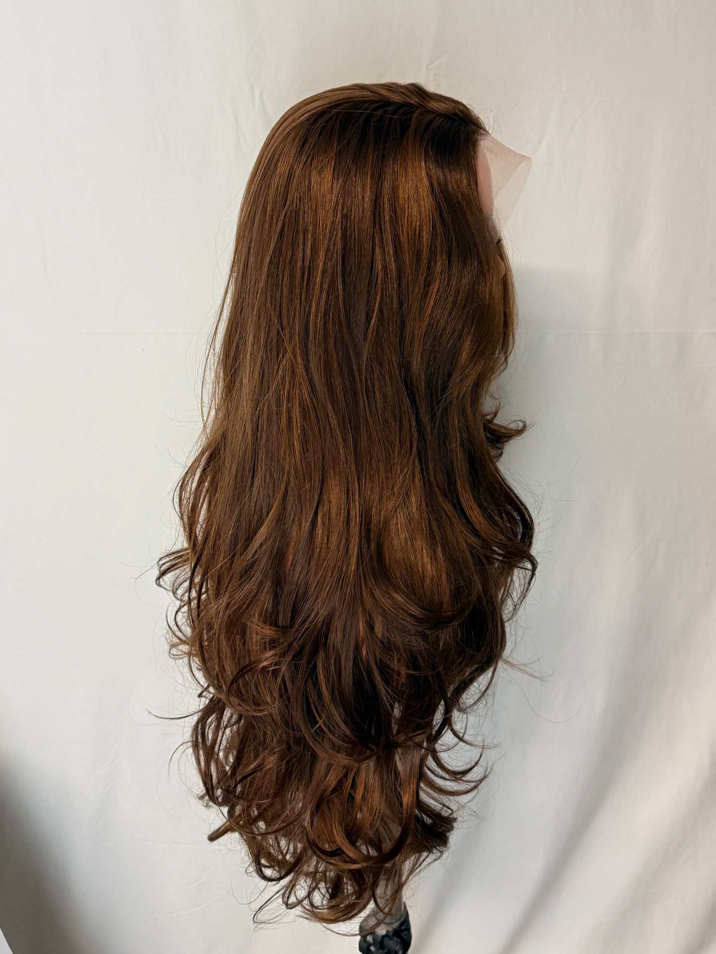 Amber – Long Wavy Wig, Lace Front Brown