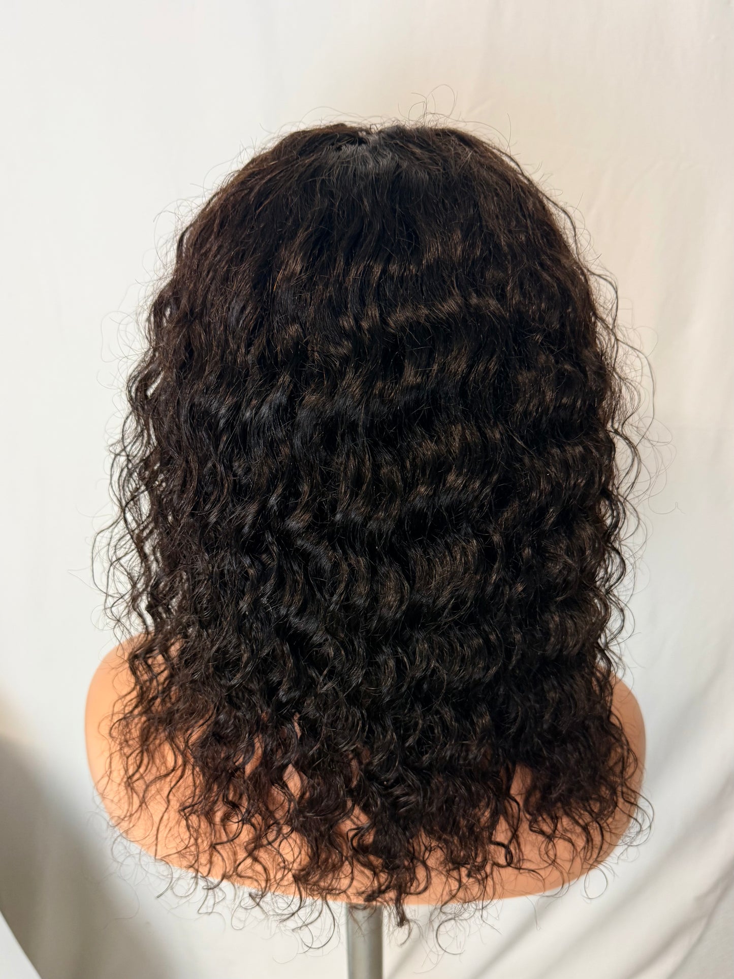 Maya – Curly Bob Wig, Lace Front Black